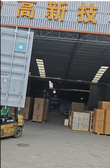 Últimas notícias da empresa sobre Parabéns pelo primeiro carregamento em 8 de Fevereiro de 2025